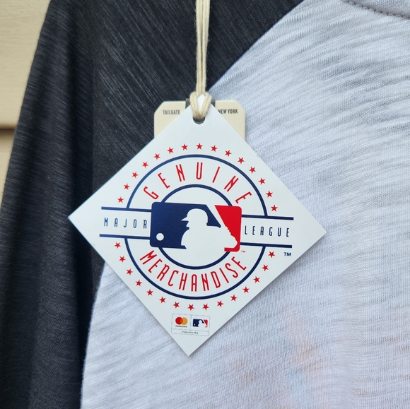 Tailgate 3/4 Raglan Sleeve Sports Tee Steel City NWT Black White - Picture 6 of 9